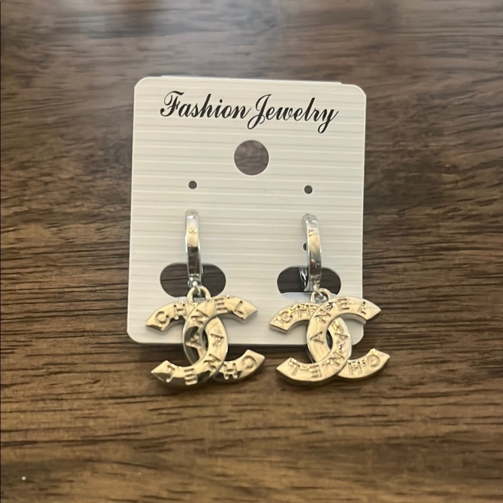 Gold and Silver Fashion Jewelry Earrings